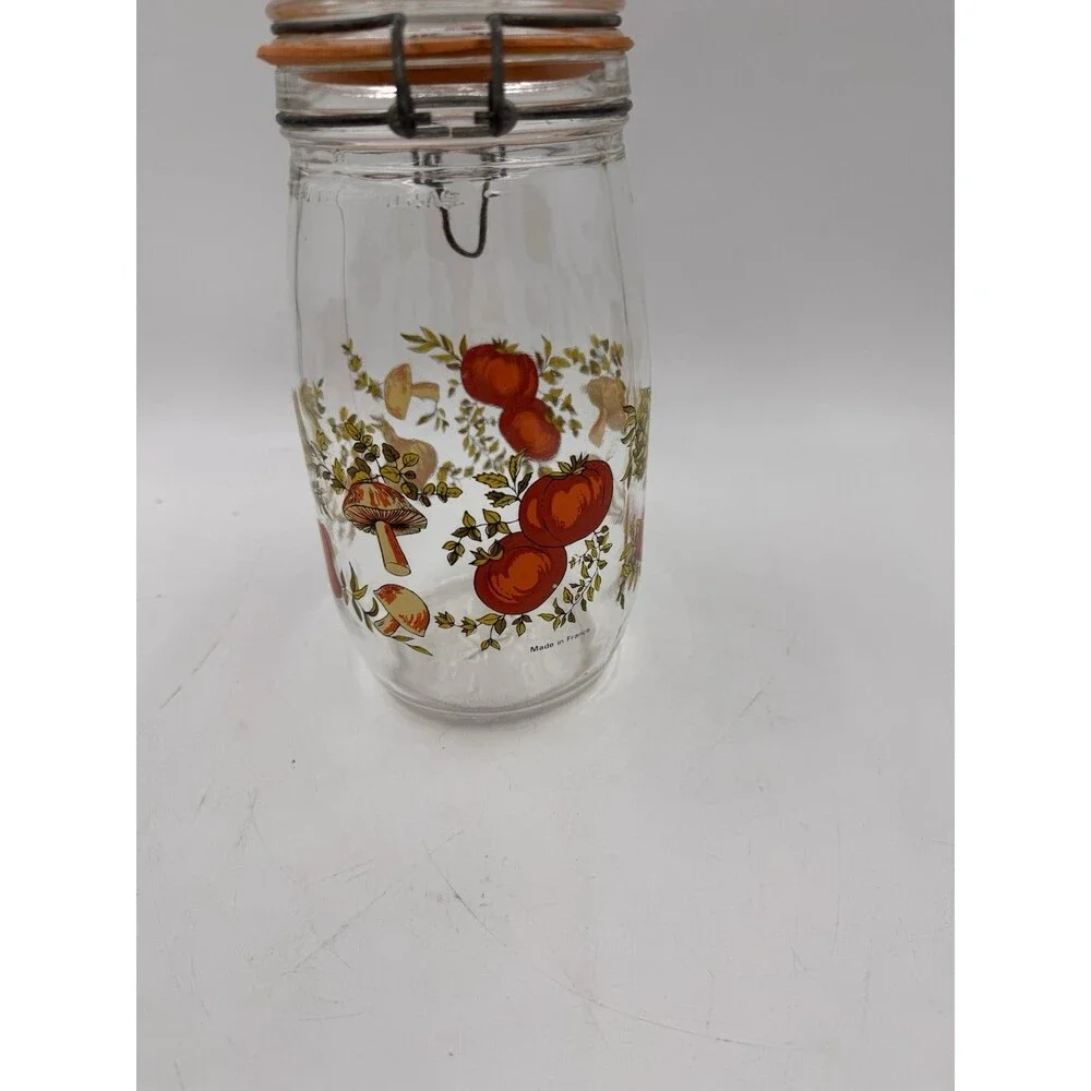 Vintage 1.5L Hinged Lid Glass Jar Made in France Mushrooms, Peppers. Tomatoes